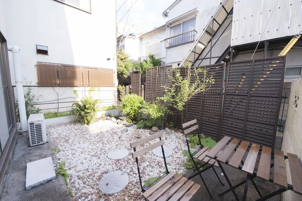 bmj Nakanoshinbashi