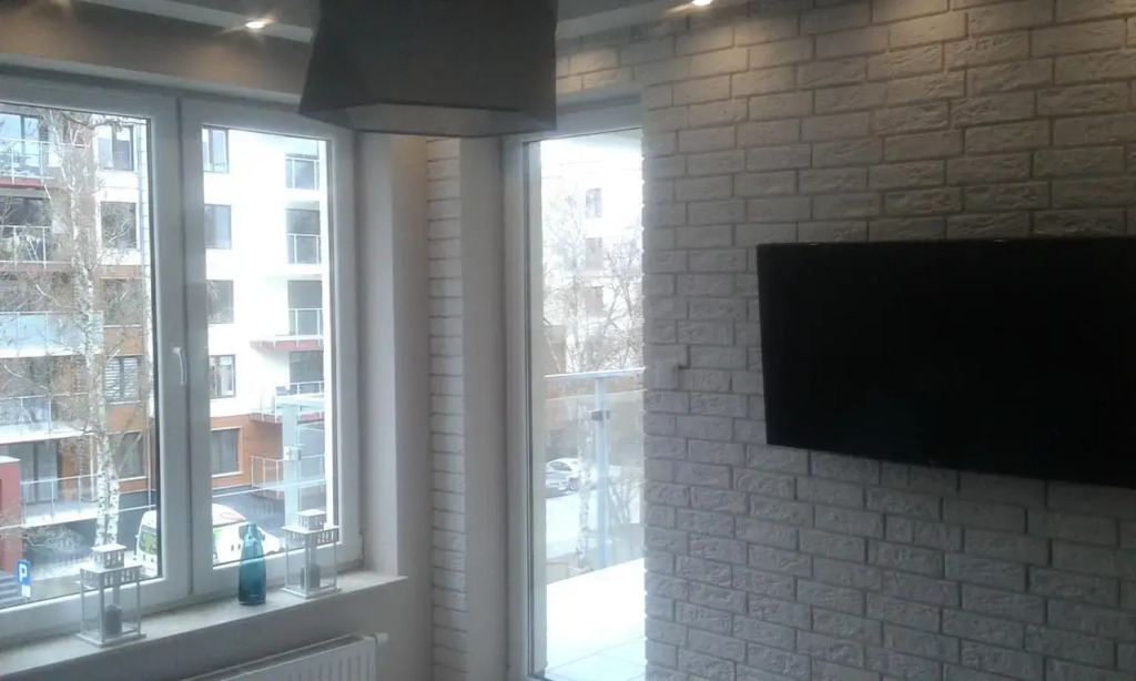 APARTAMENT Z BASENEM