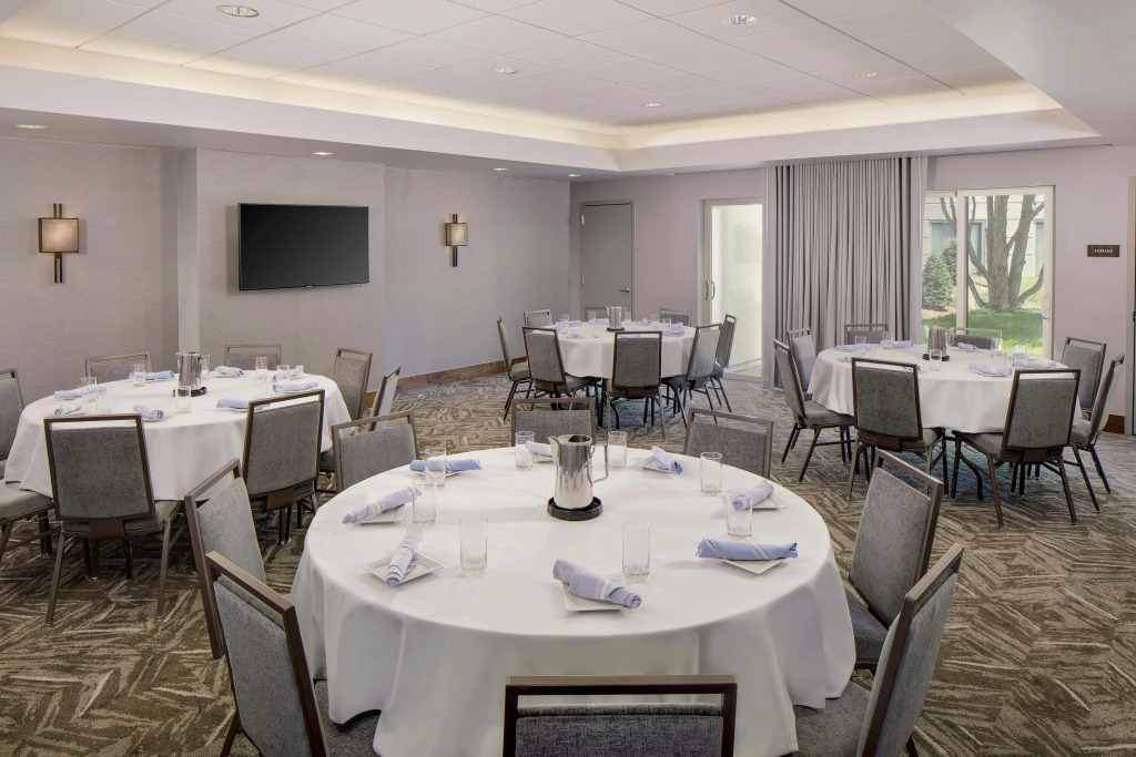 Embassy Suites by Hilton Boston Marlborough