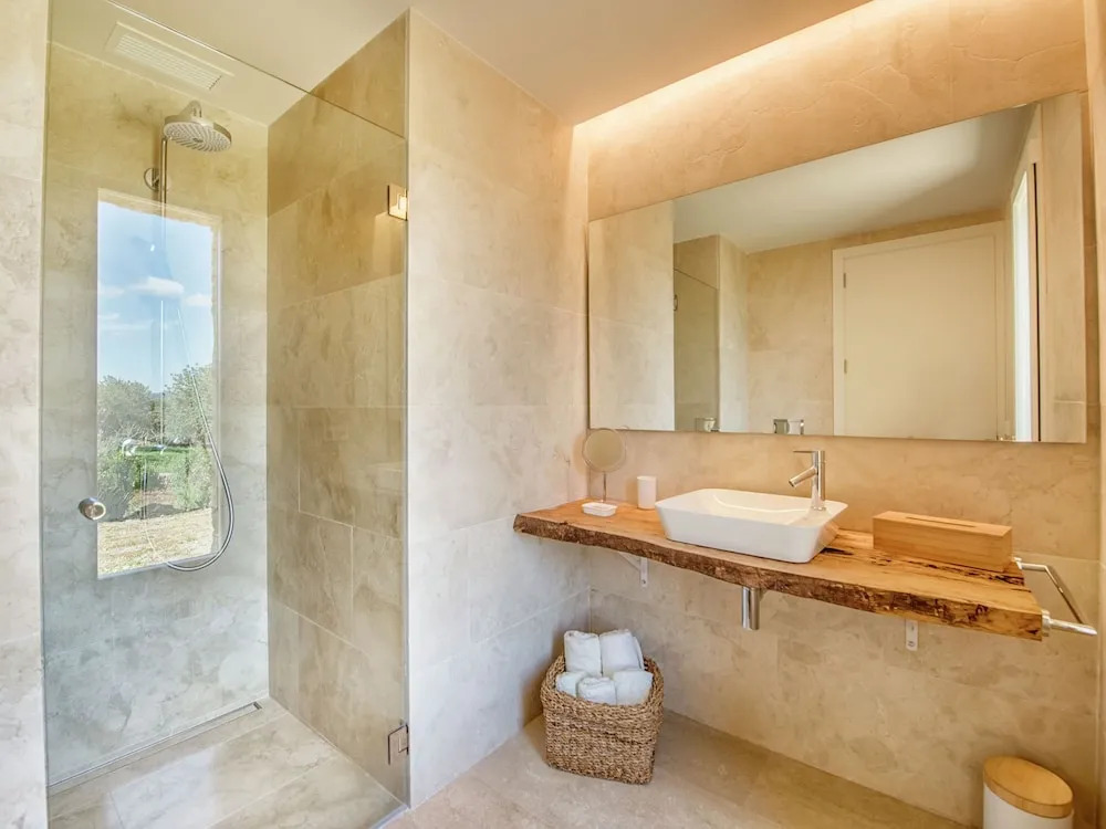Engaging Villa in St Llorenç des Cardassar with Swimming Pool