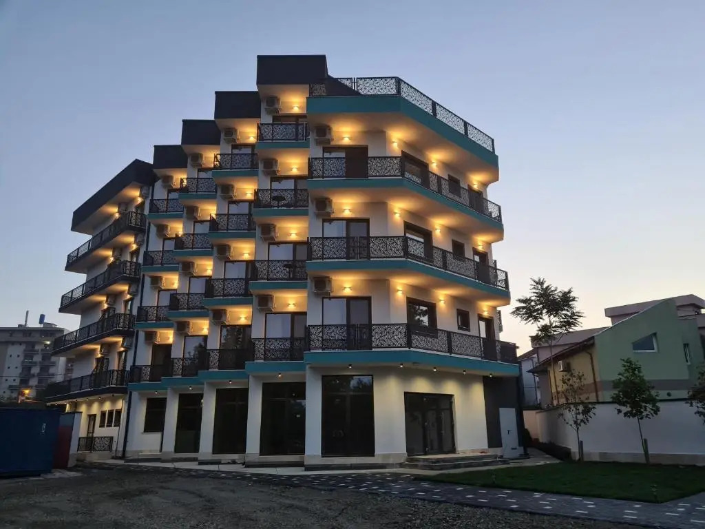 NOVUS Hotel