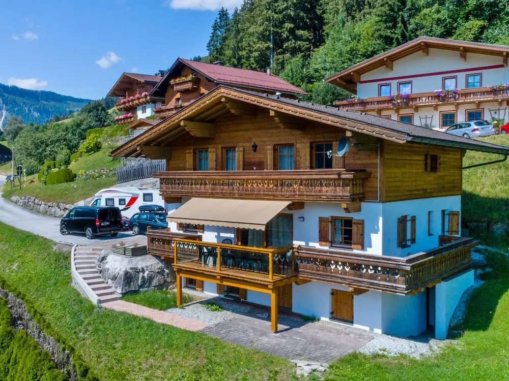 Wooden Chalet in Salzburg With Terrace