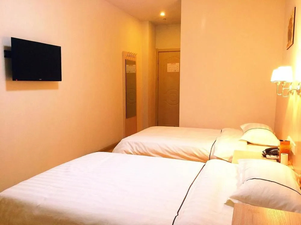 Nanchang Huyou Boutique Hotel Bayi Square Railway Station