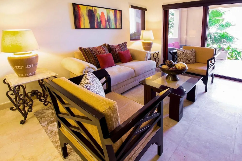 El Faro 105 Reef 2bedroom