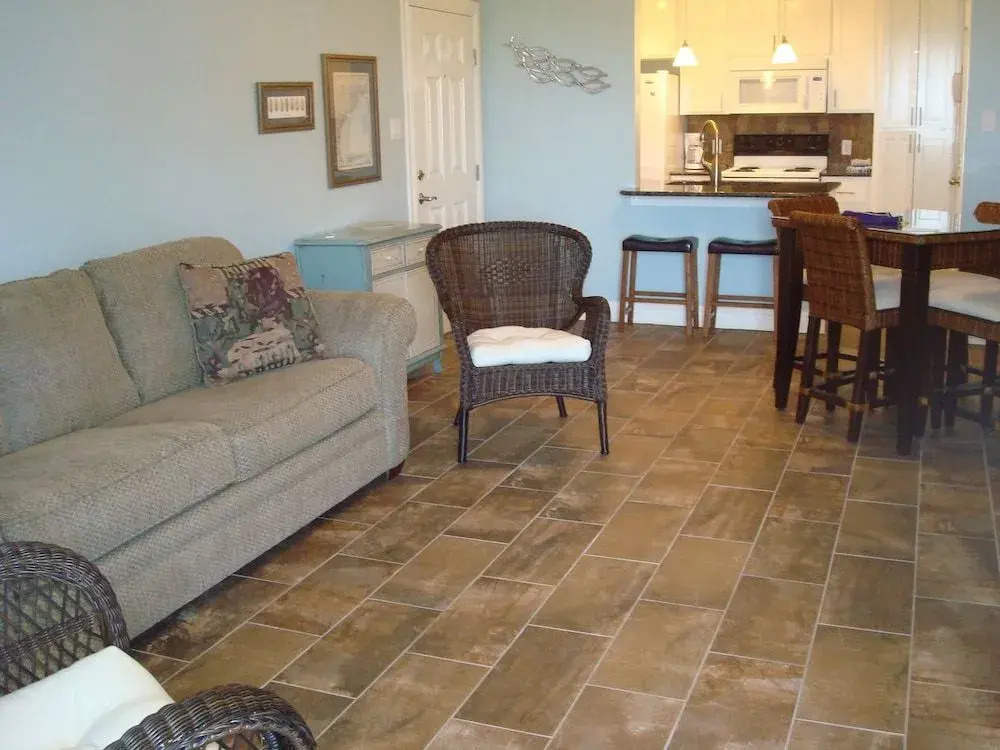 Fun in the Sun 102bh 2 Bedrooms 2 Bathrooms Condo