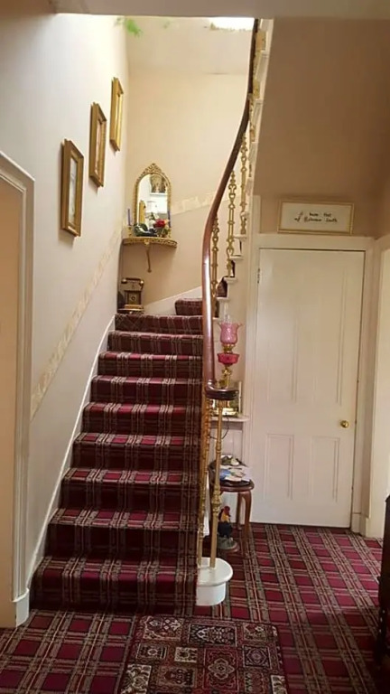 Strathcona Guesthouse