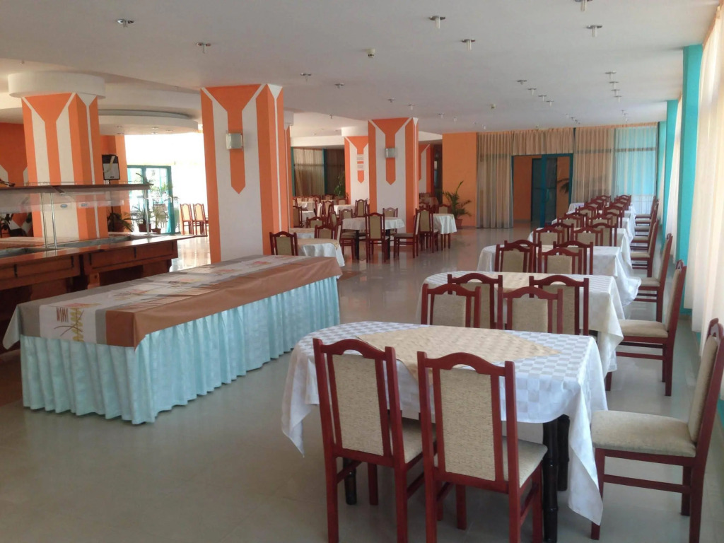 Zefir Hotel