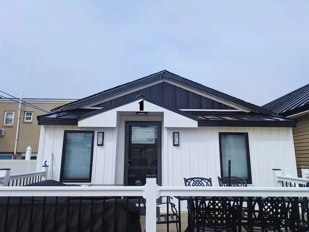 Coastal Sands Inn