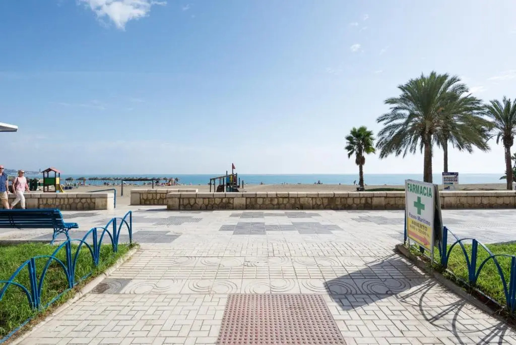 LU&CIA City Beach Malagueta 6