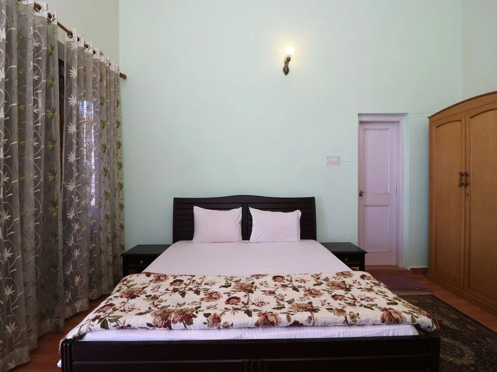 OYO 10814 Home Vintage 2BHK Villa Ghorakhal