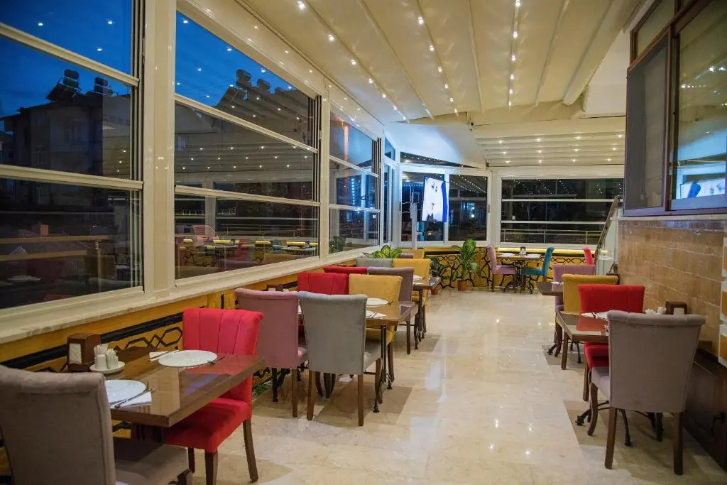 Kayı Hotel