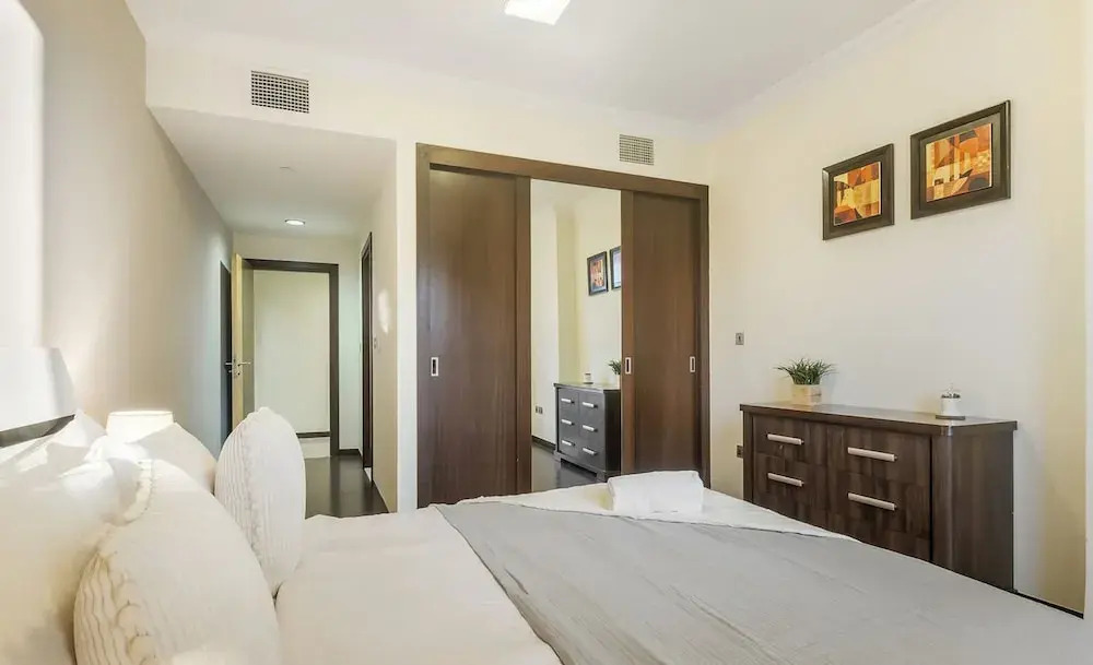 Lux 3BR Maid s Apt in JBR Near Top Attractions