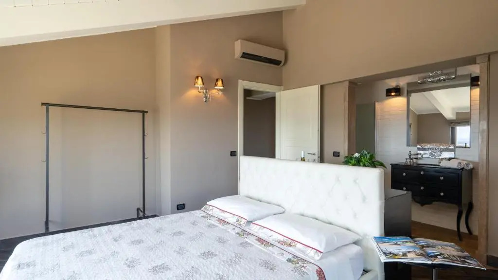 VILLA DOLPHIN 10, Emma Villas