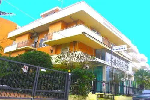 Hotel Maena