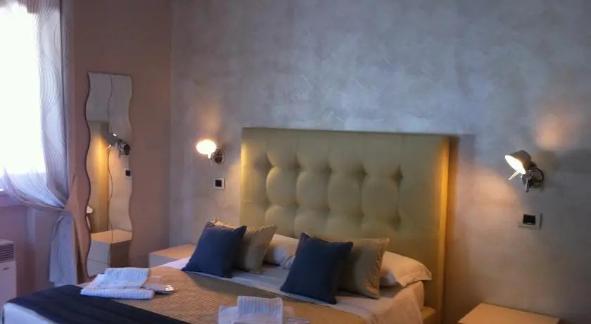 Aurelia Palace