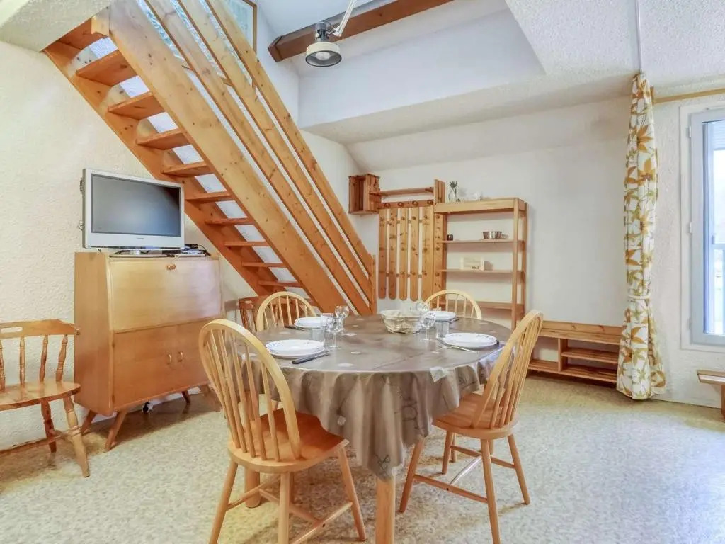 Appartement Cauterets, 3 pièces, 6 personnes - FR-1-401-200