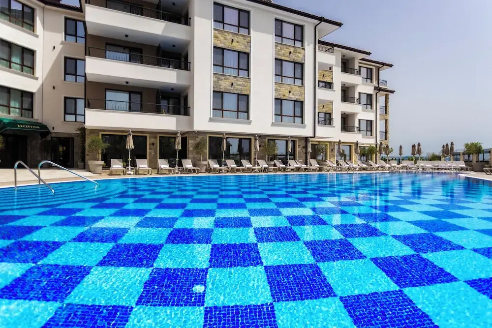 Natura All Seasons Boutique Hotel
