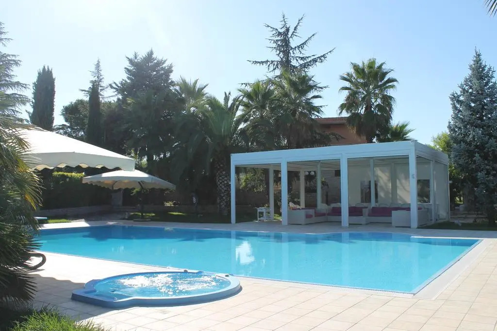 Villa Adriana - Private Pool Villa & Rooms
