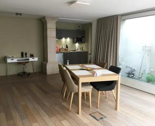 L'Aparté