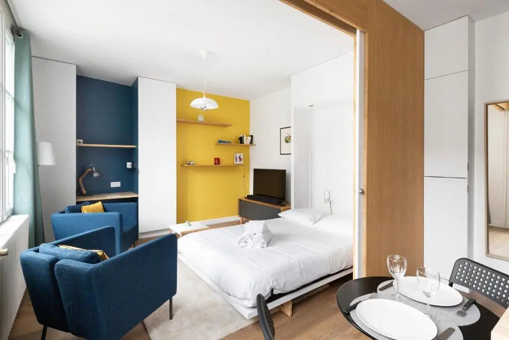 Le Cinq by Cocoonr