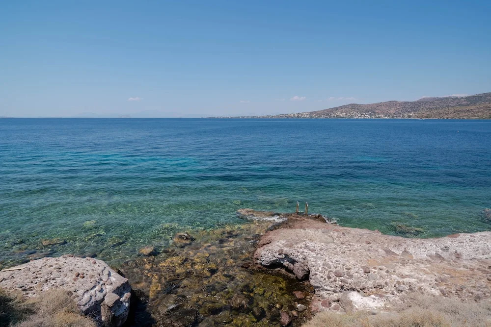 Absolute Perdika Aegina