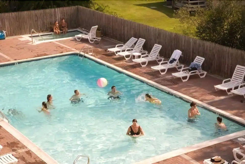 Winnapaug Inn