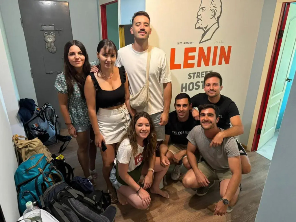 Lenin Guest House & Tours
