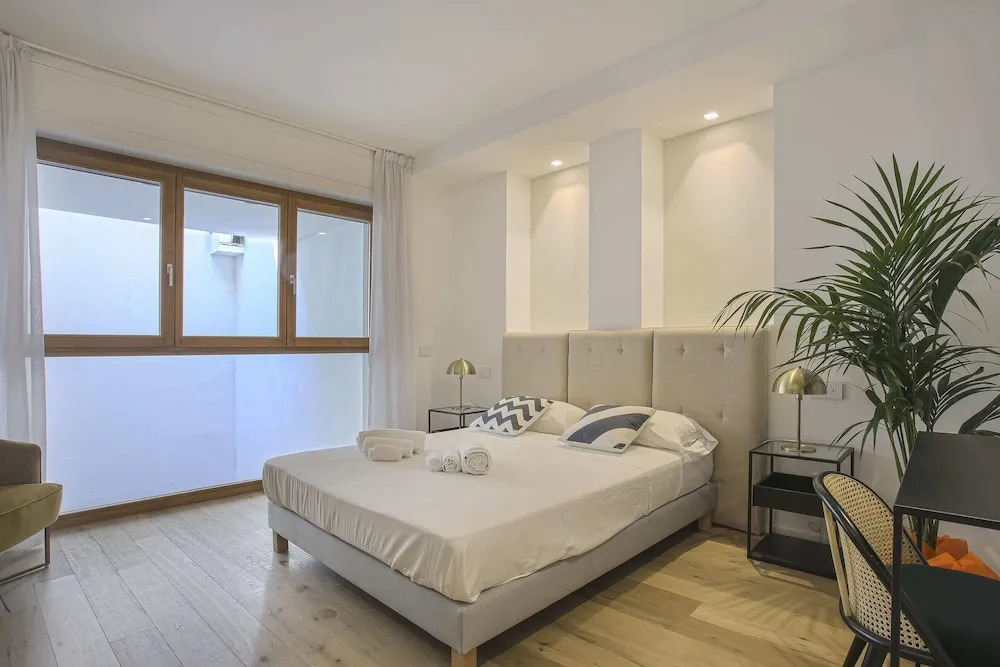 Milan Chic Suite 6