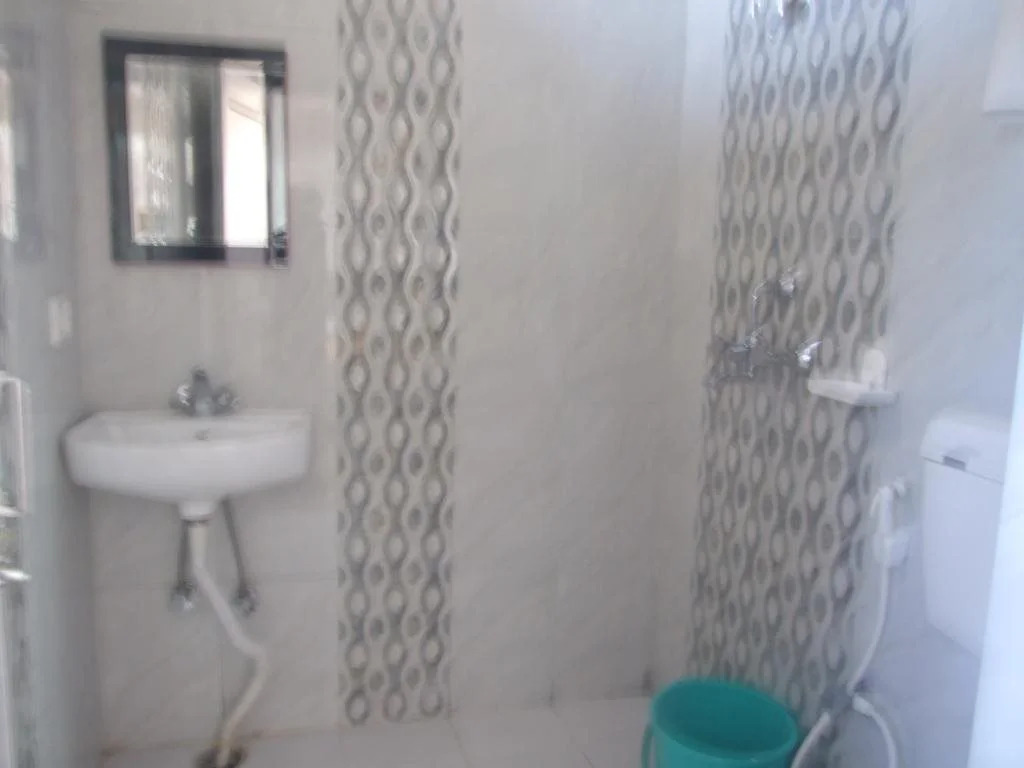 New Hotel Shiva