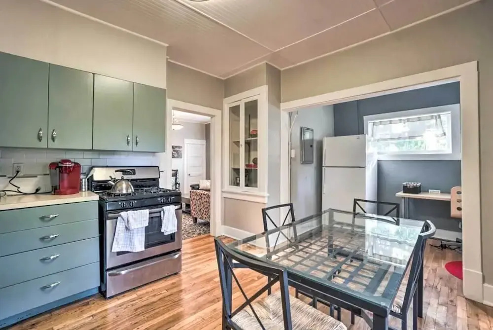 Historic Redstone w/ Large Backyard, Walk To Csu!