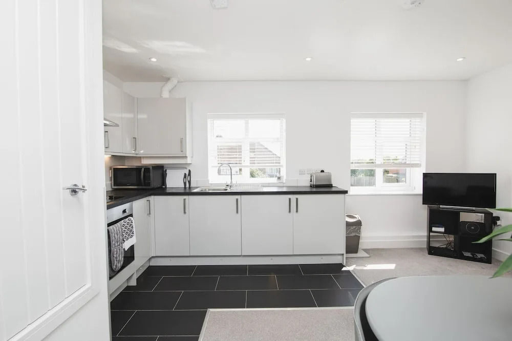 NEW 2BD Pontact Flat in the Heart of Didcot
