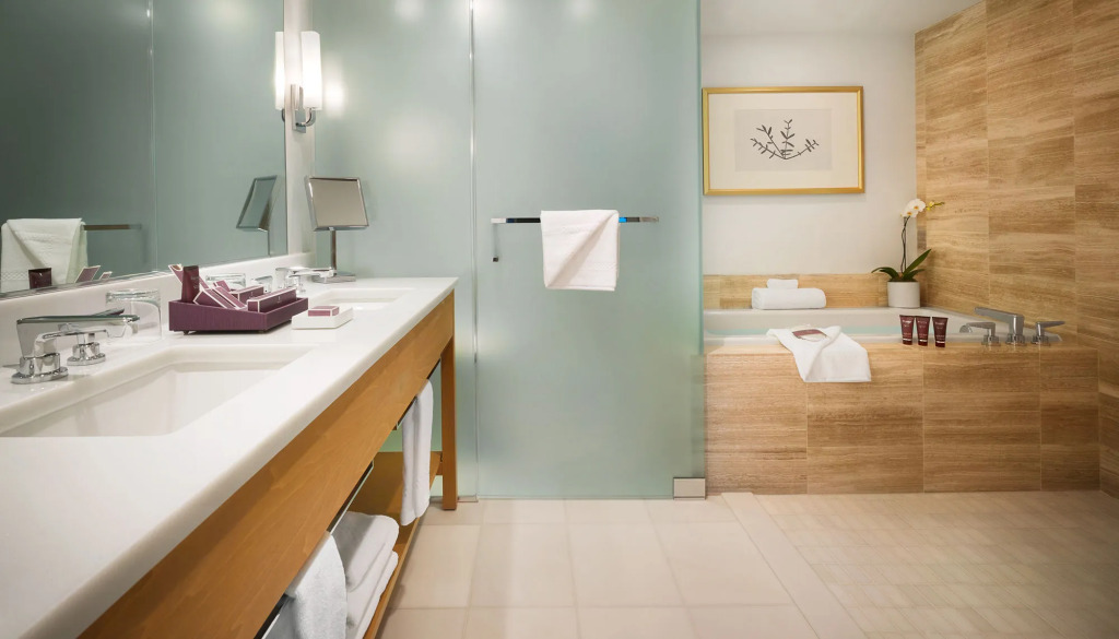 The Ritz-Carlton Residences, Waikiki Beach Hotel