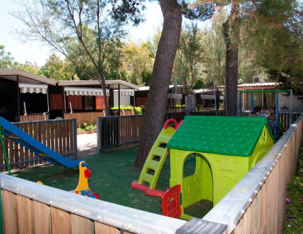 Camping Poseidonia