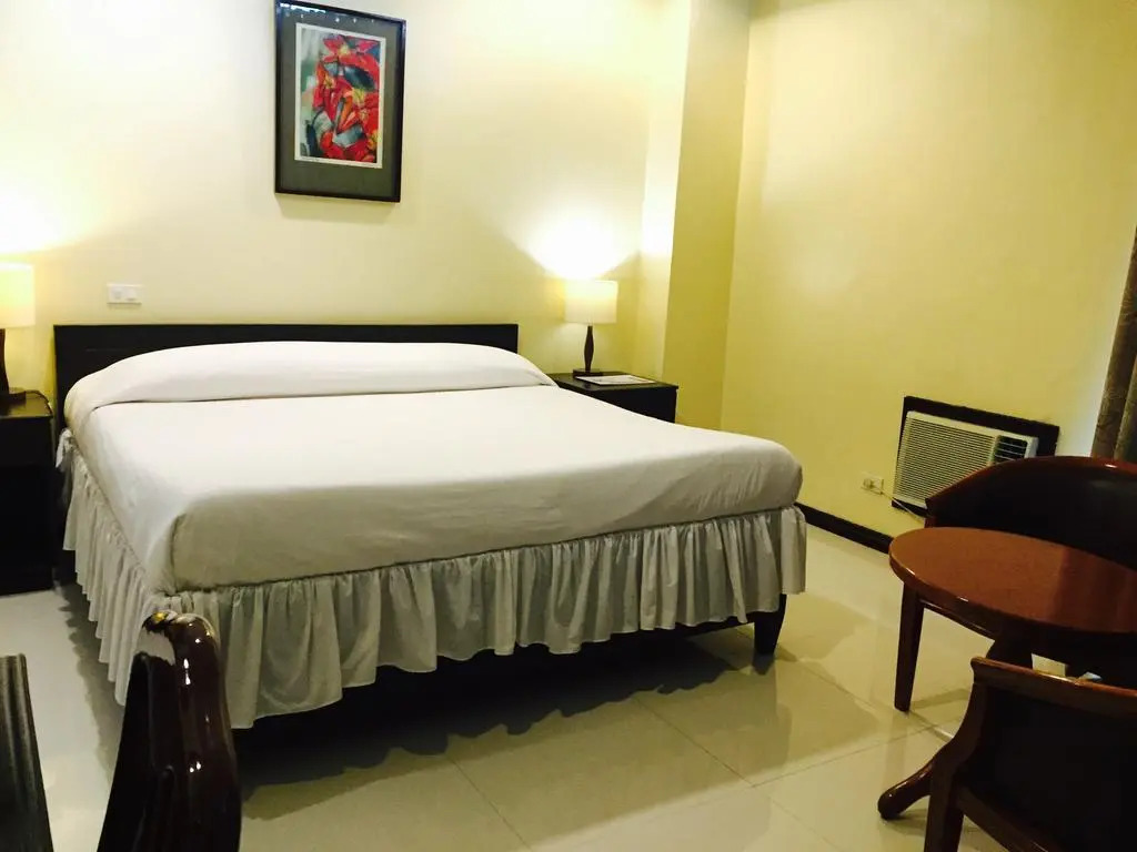 Peoples Hotel