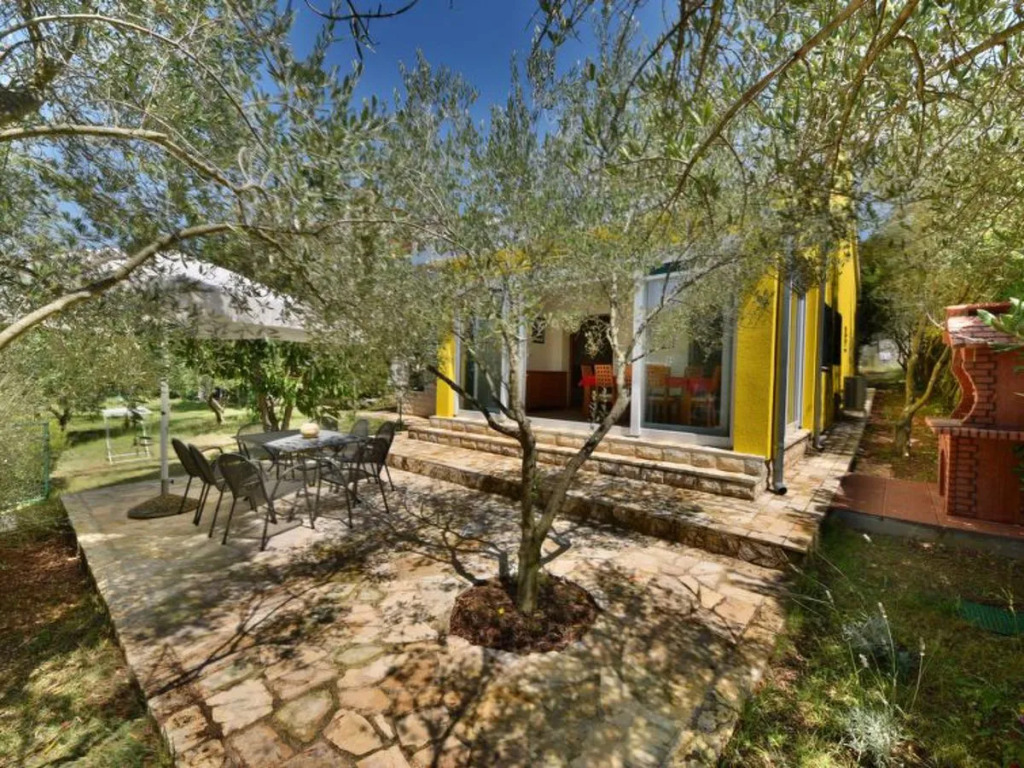 Villa Yellow House by Interhome