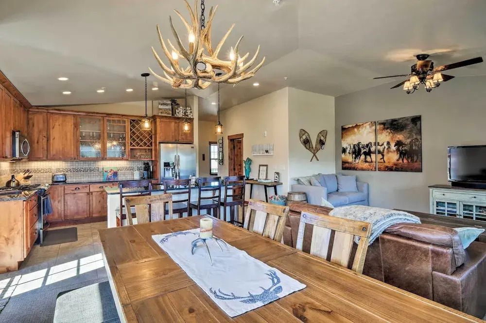 Winter Park Retreat: Mtn Views & Pool Access!