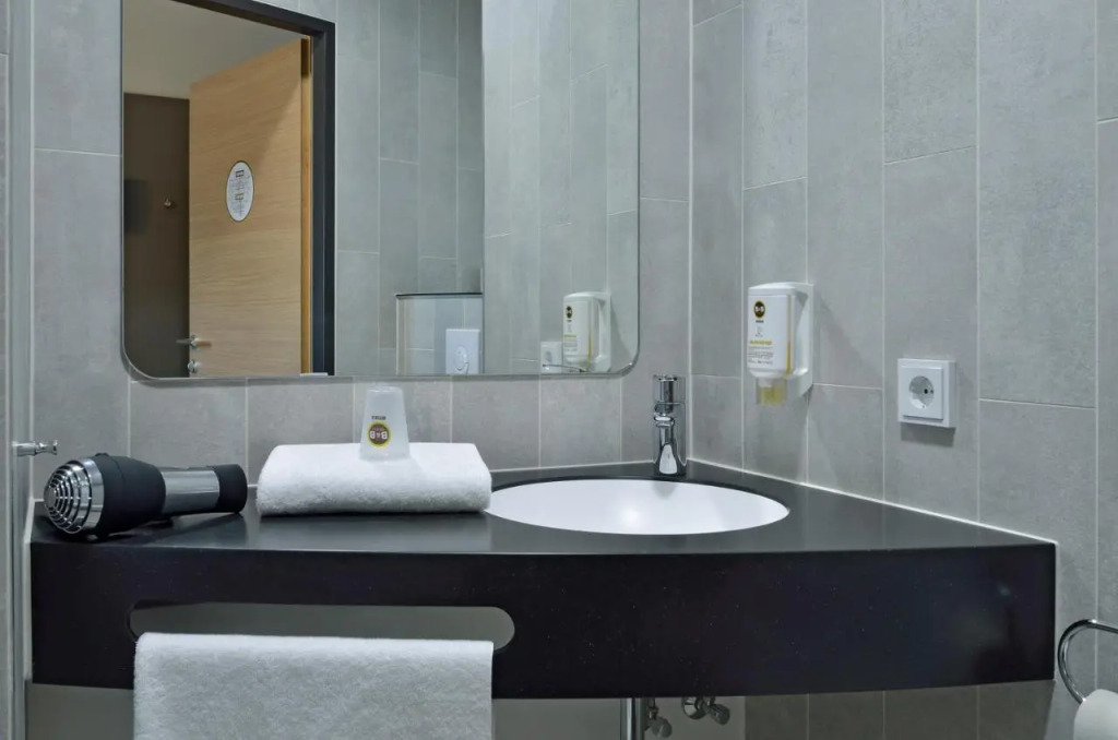 B&B HOTEL Wiener Neudorf