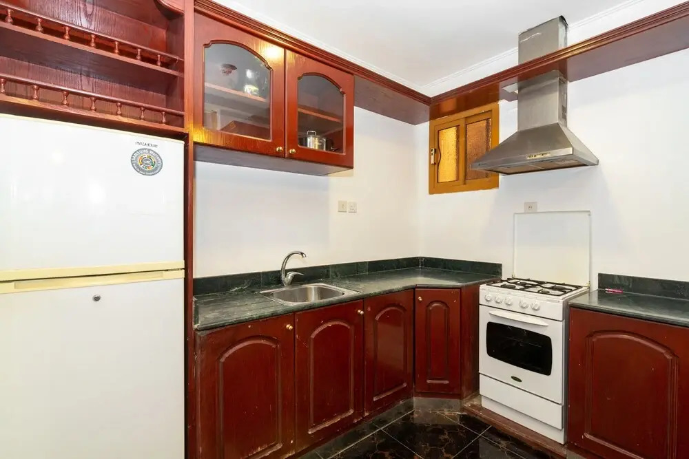 OYO 148 Shathi Almas hotel suites