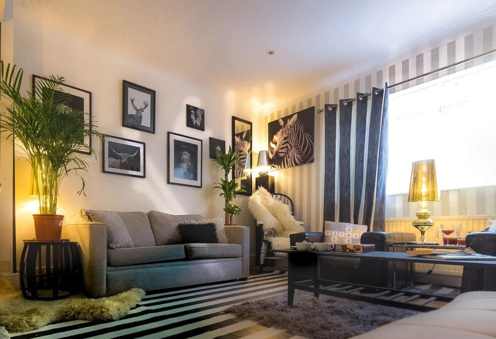 BUTE 17 2 Bed Maisonette