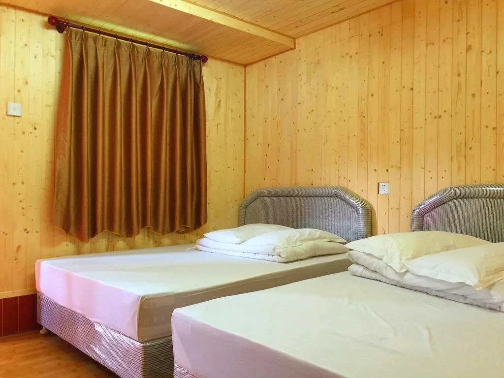 Shenzhen Xiyong Sea Silver Wooden House Resort