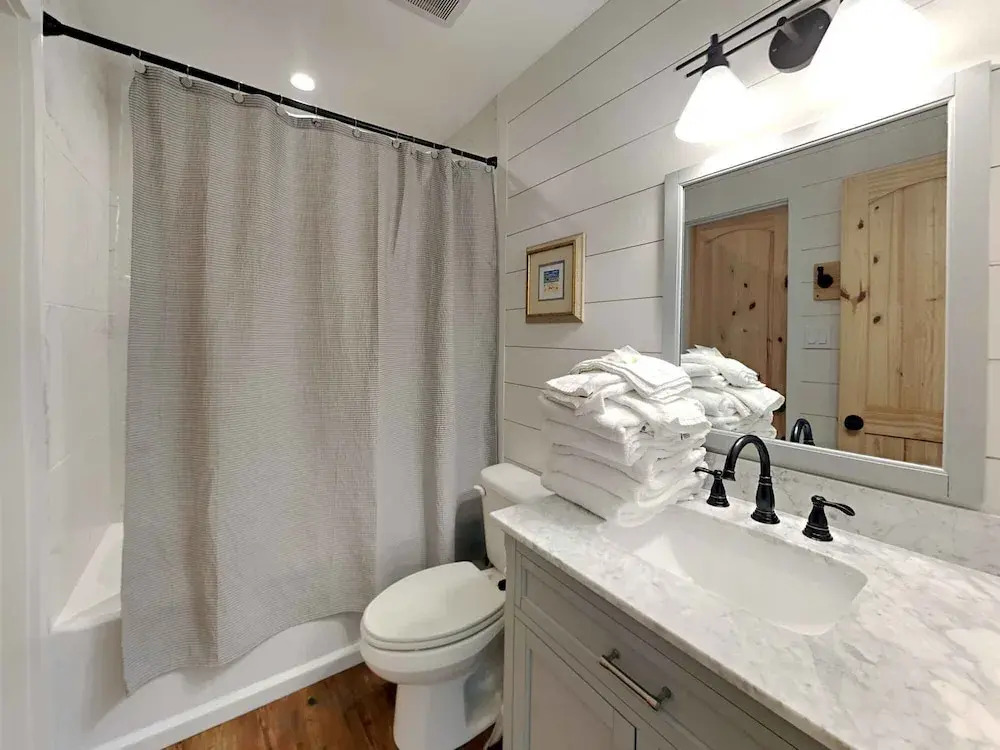 Wolf Bay Villas 106