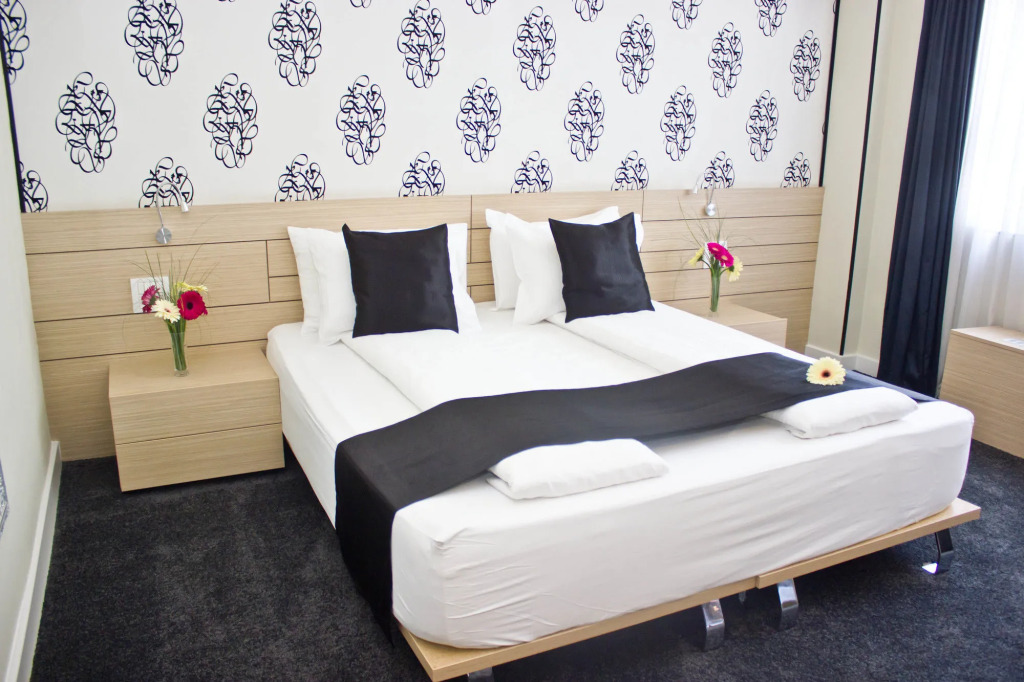 Z Executive Boutique Hotel