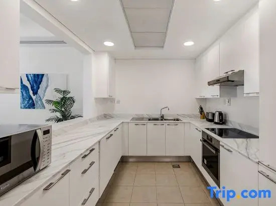 Stylish Apartment Huge Terrace Near Burj Khalifa