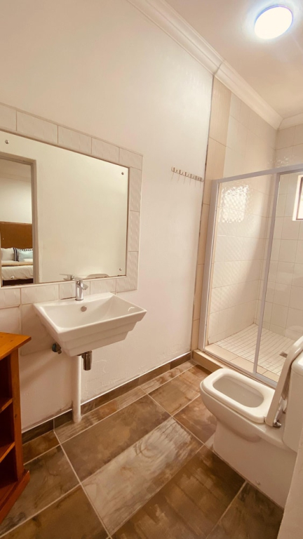 Adara guesthouse