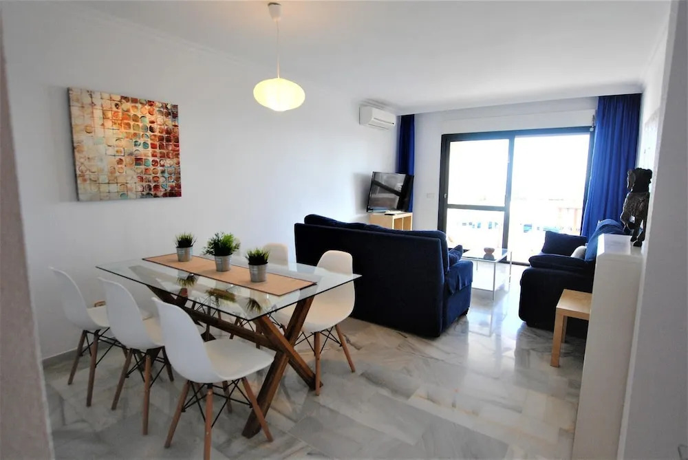 Villa Pino Beachfront Bungalow
