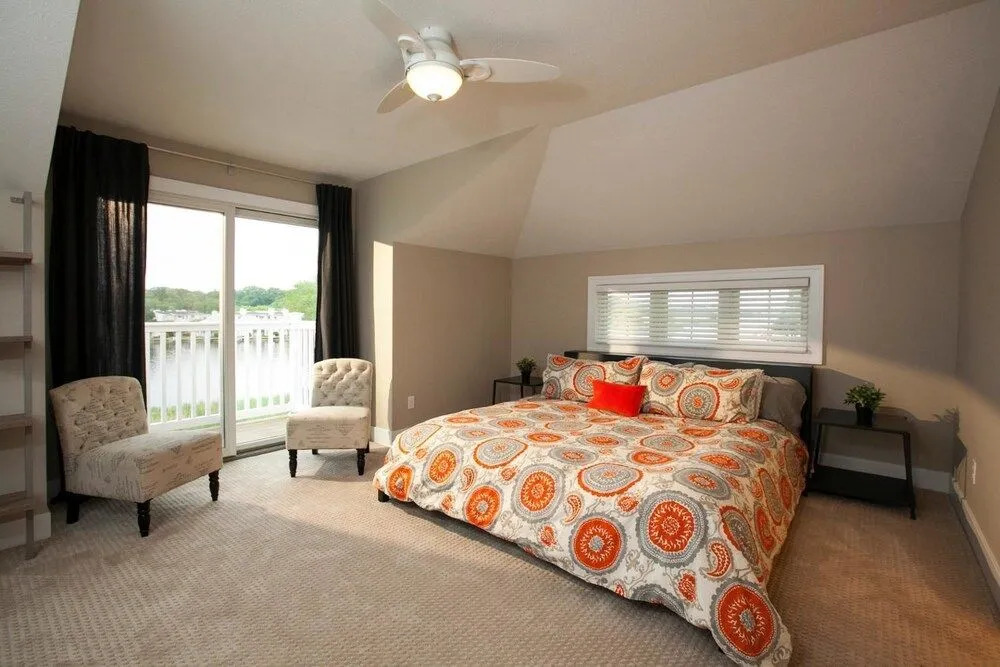 Swing Bridge Condo - Unit 10