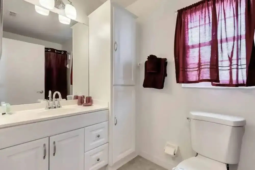 Sunset Oasis Retreat - Pool, Patio, And More! 2 Bedroom Home by RedAwning