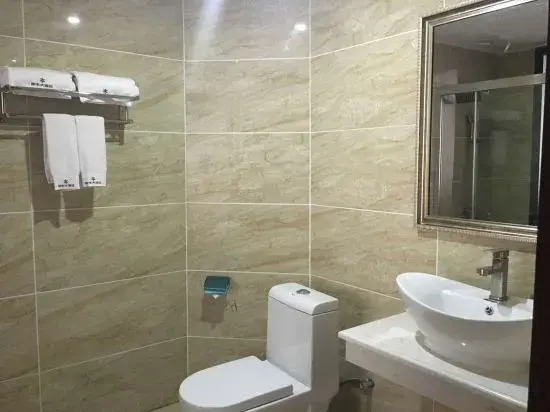 Lifeng Hotel