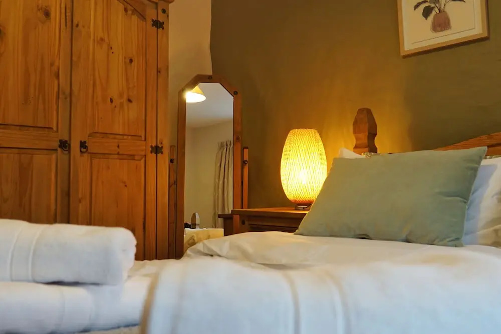Kids Fun Farm Themed Bedroom in Cosy Cob Cottage