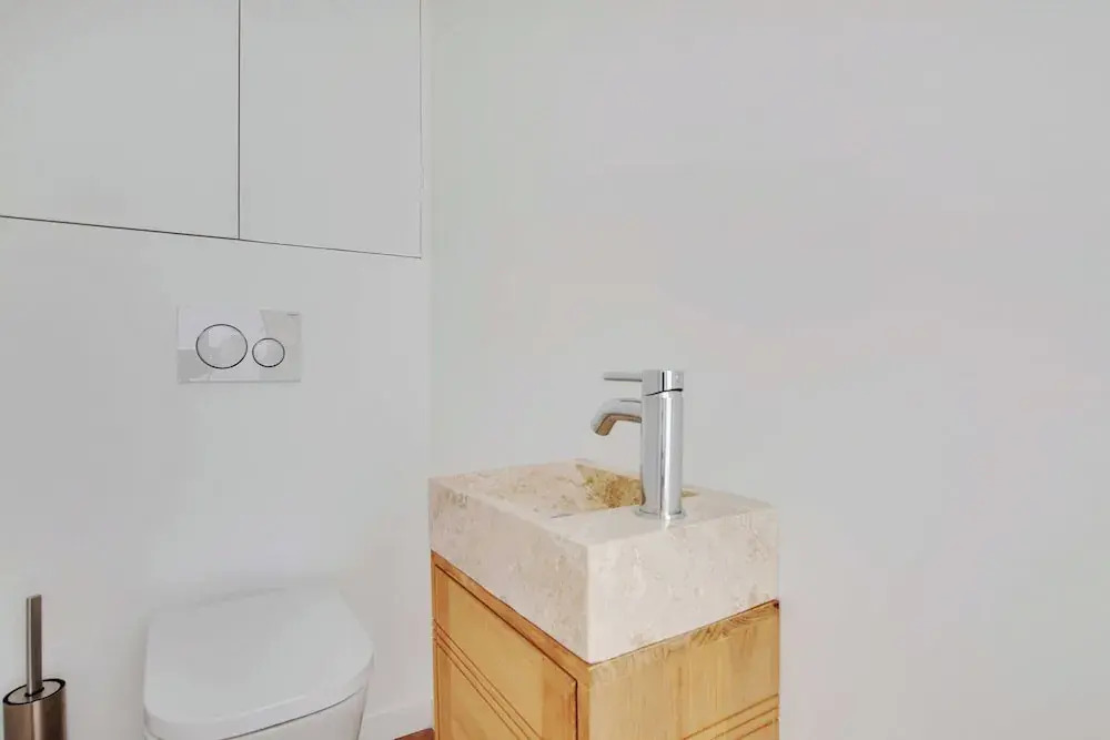 Spacious Apartment With 2 Rooms